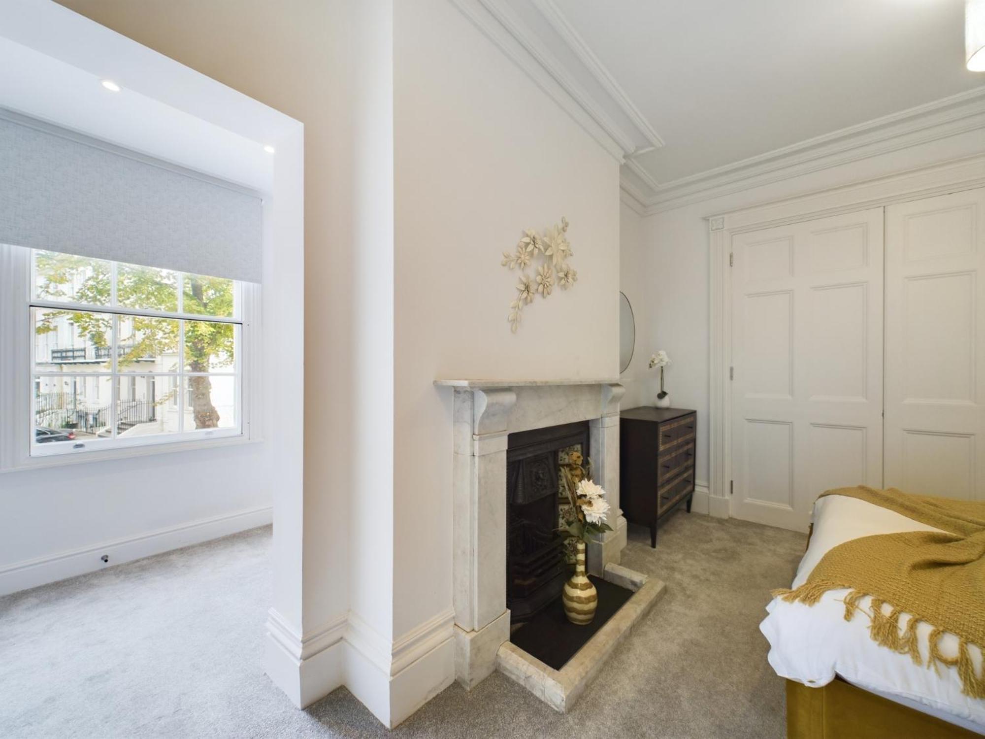 Ferienwohnung Belle Vue Regency King Size W Free Parking Cheltenham Exterior foto